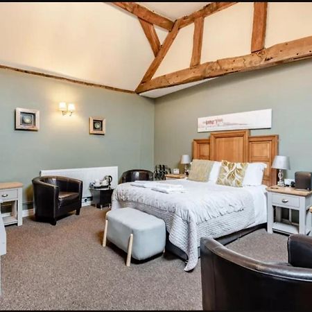 Curly Tail Accommodation Bishop's Castle Buitenkant foto